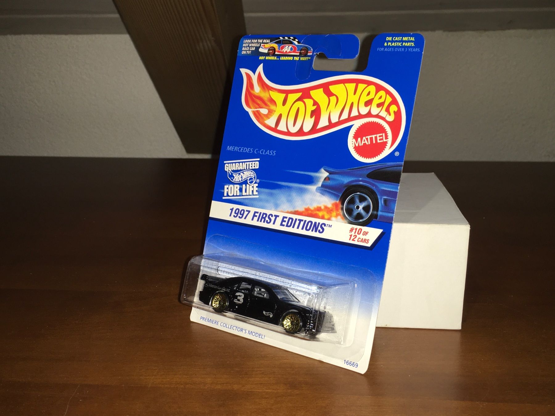 Hot Wheels Modellini d'auto: Mercedes C - Class 1/64 Hot Wheels 1997 First Editions – Nuovo (secondo la descrizione) da Wohlen AG venduto da PrivatSammlung
