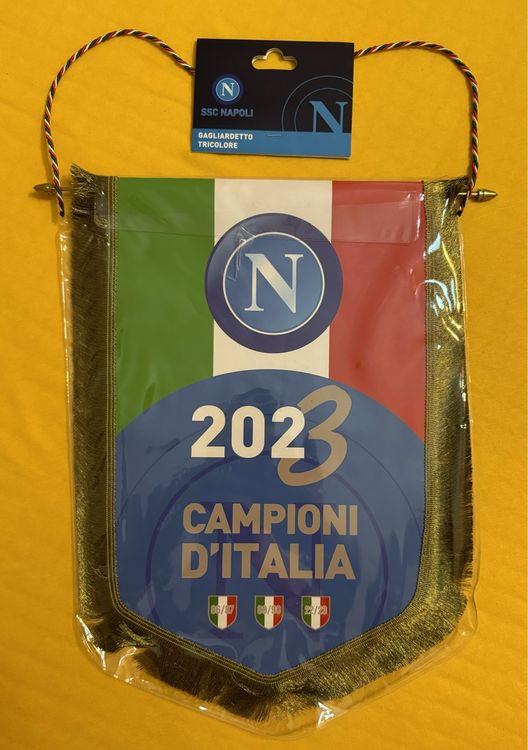 ssc-napoli-fanion-signed-neu-und-originalverpackt-in-le-landeron-f-r