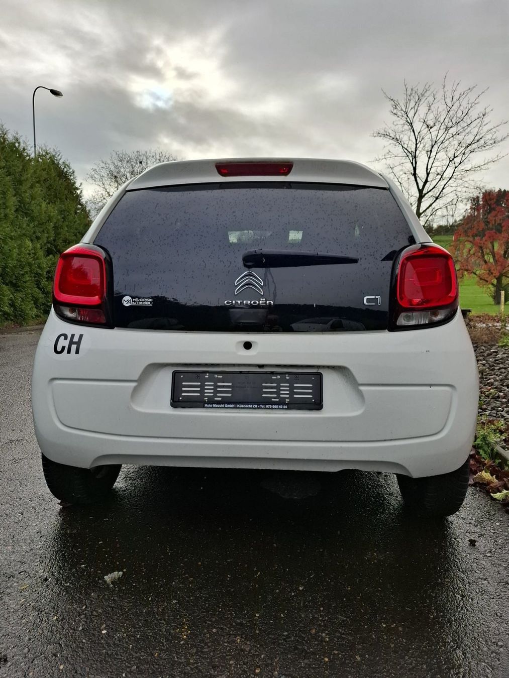 Citroën Automobili: Citroen C1 VTi 72 STT – Usato da Hinwil venduto da anna_pkw2 2