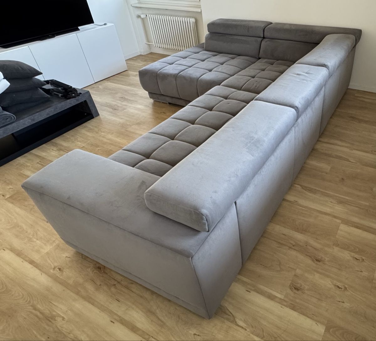 Sofas: Ecksofa grau 325x225cm – D'occasion à Dietlikon par rregue 2