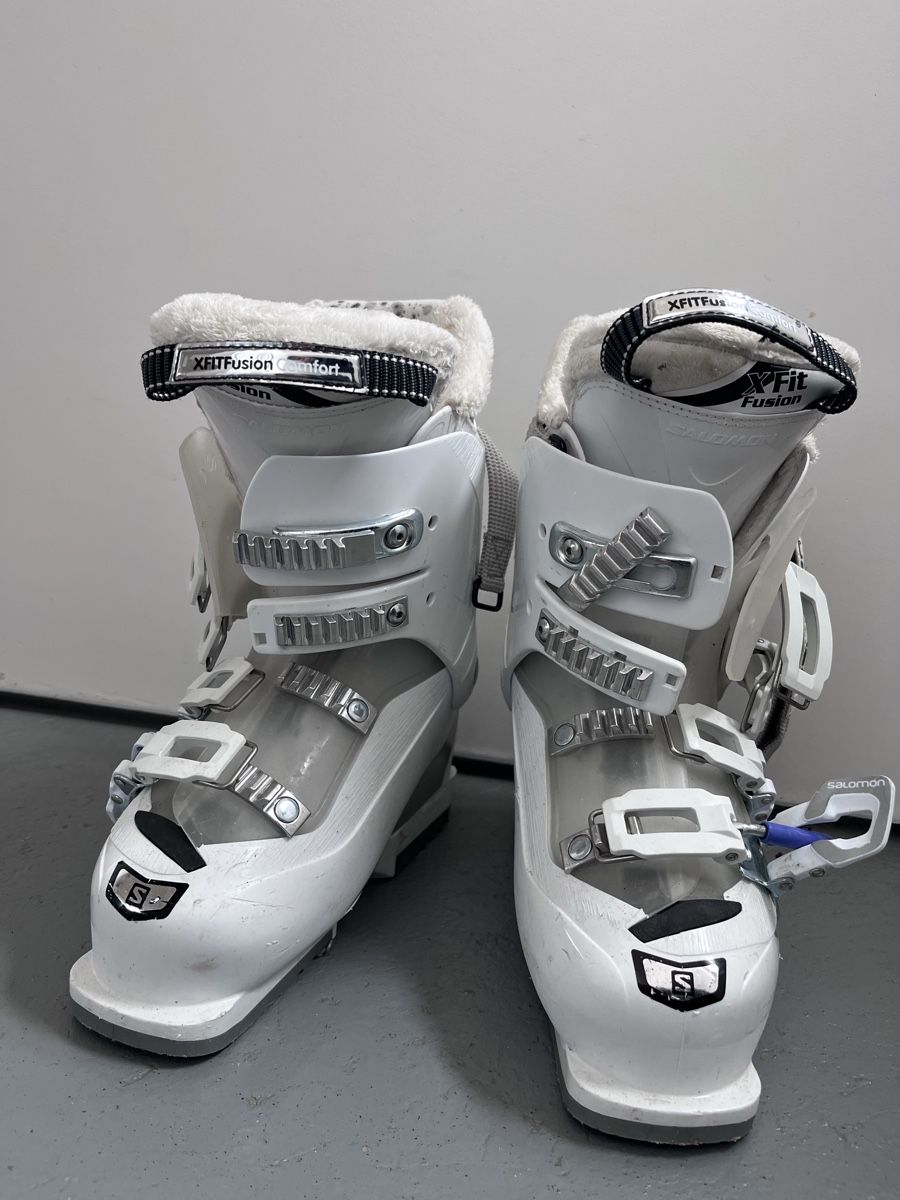 Salomon Sci: Skischuhe Salomon Grösse 36 – Usato da Langrickenbach venduto da mic_xw2q