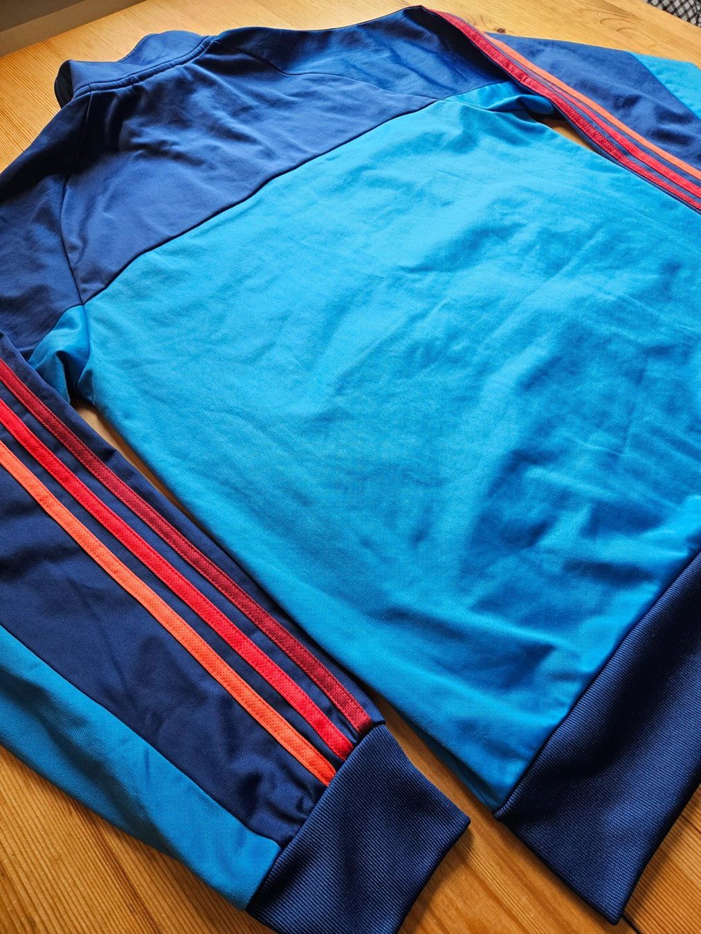 Adidas Giacche: Jacke adidas Grösse S retro – Usato da Hägglingen venduto da United-Village-Trade 7