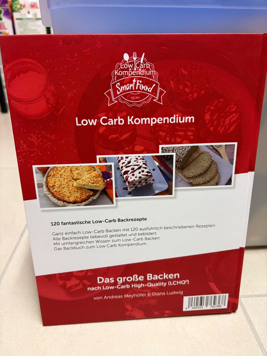 Libri: Buch Das grosse Backen- Kompendium Rezepte - Low Carb – Usato da Basel venduto da Tierschutz-Flohmi 1
