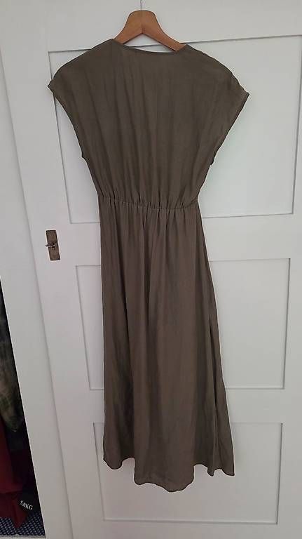 Mango Kleider: grünes Kleid Mango – Gebraucht aus Bern von noelle21 3