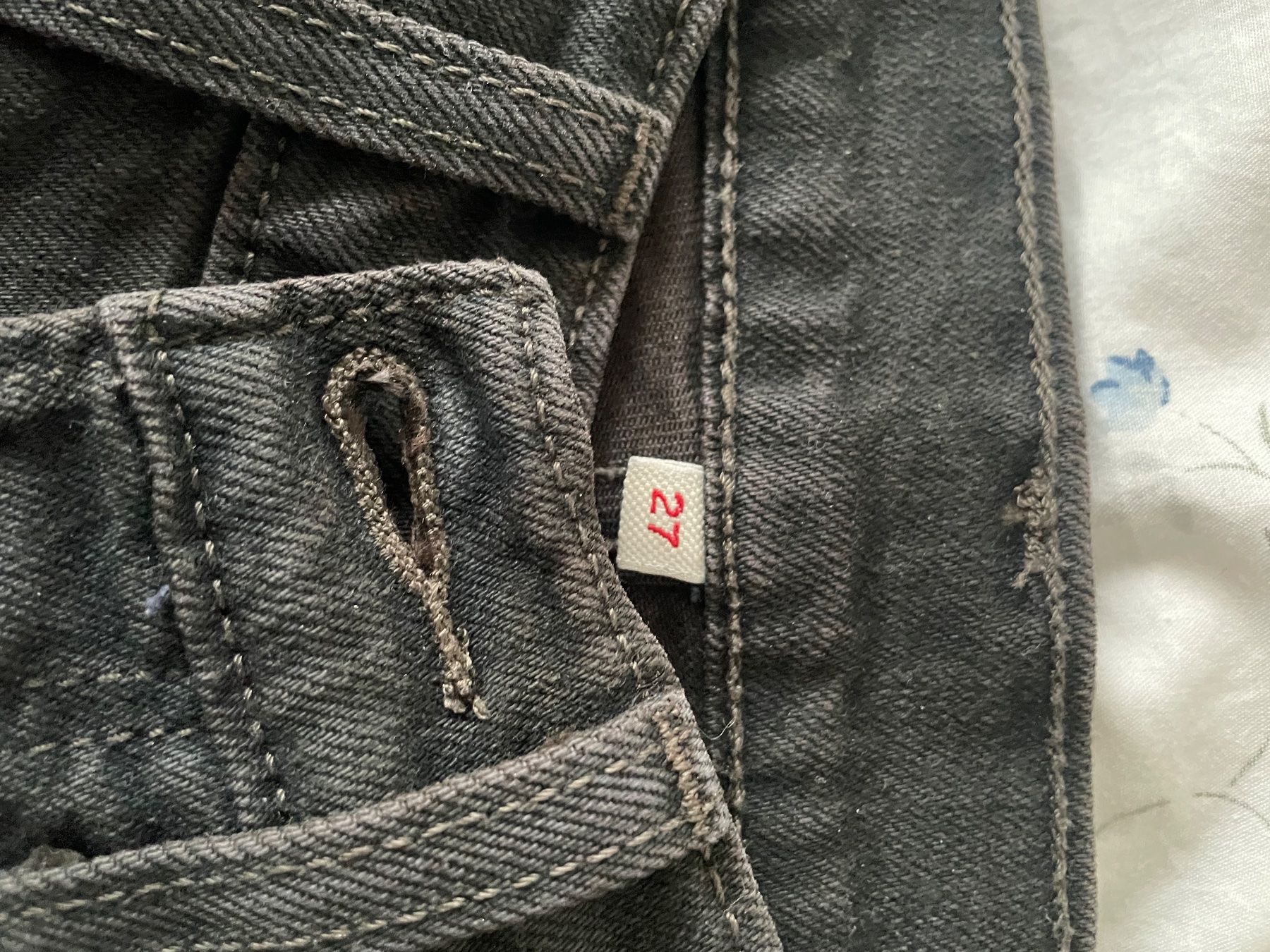 Levi's Jeans: Levi's Jeans – Usato da Bazenheid venduto da hat_96 5