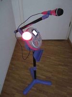 Jeu : Micro sur pied Vtech Kidi Super Star (en bon état)