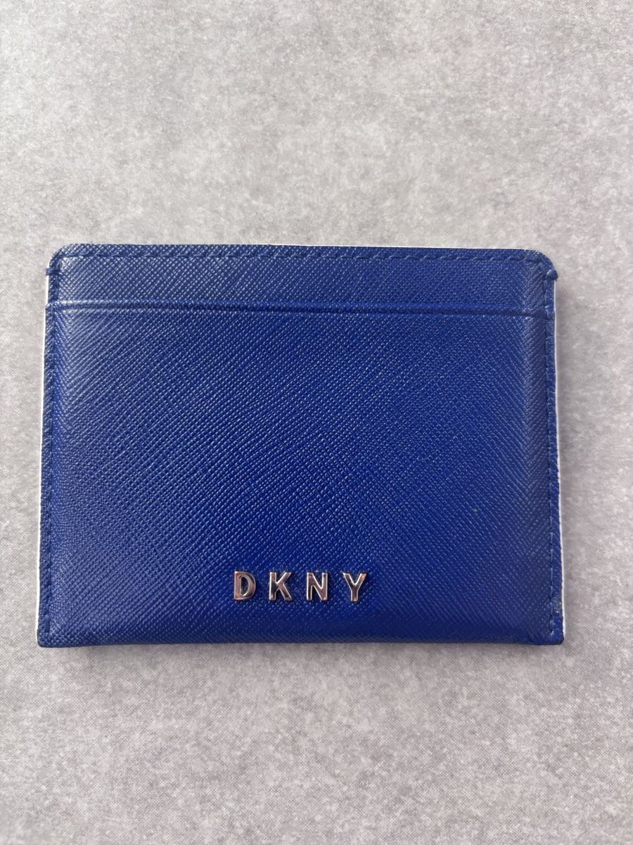 DKNY Portemonnaie: DKNY Kartenhalter / Wallet blau – Gebraucht aus Wangen ZH von Matty2000