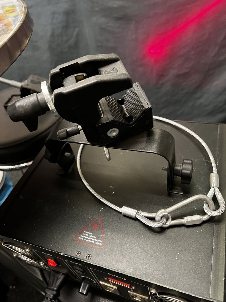 Lampade: Lichteffekte Laser Keller Fund – Usato da Urdorf venduto da AMBASSADOR 2