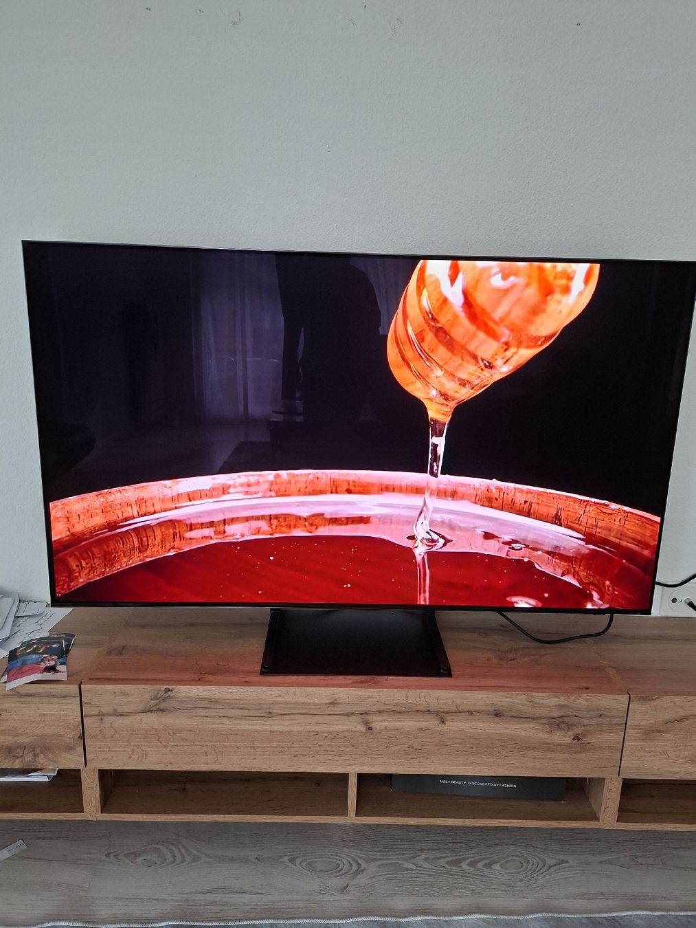 Samsung Televisori: Samsung OLED 55" S90C QD-OLED  +2 Jahre,G – Nuovo (secondo la descrizione) da Rorschach venduto da men_t86c 3