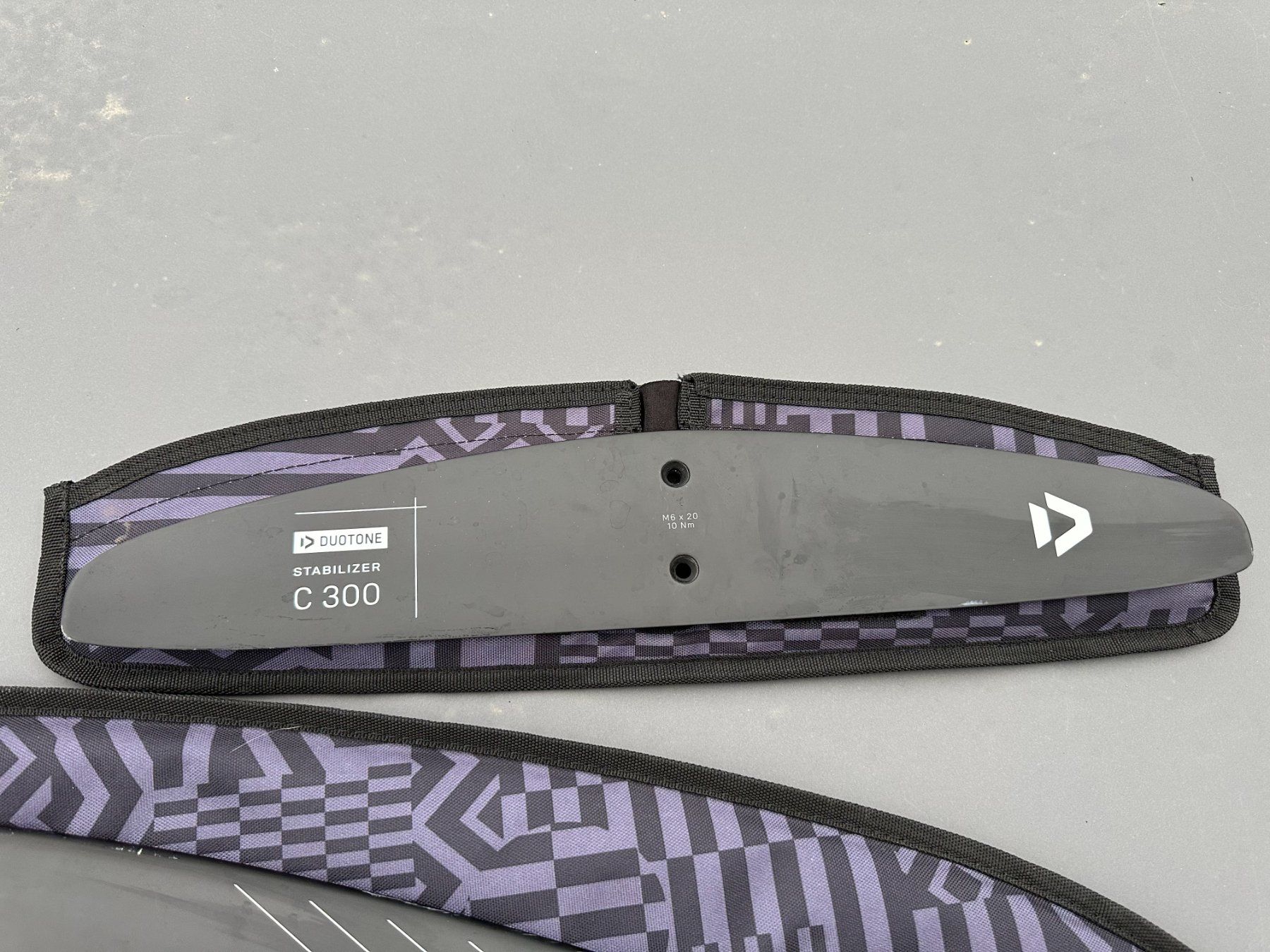 Duotone Tavole da surf e di nuoto: Duotone Aero Free 2000 Foil Set – Usato da Murg venduto da closus 2