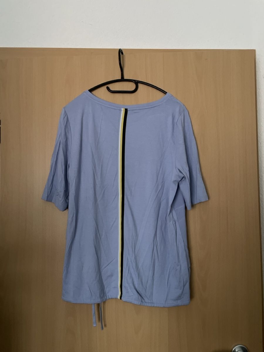 T-shirt: Street One hellblaues  Shirt Gr 40 – Usato da Illnau venduto da cla_jqf8 1