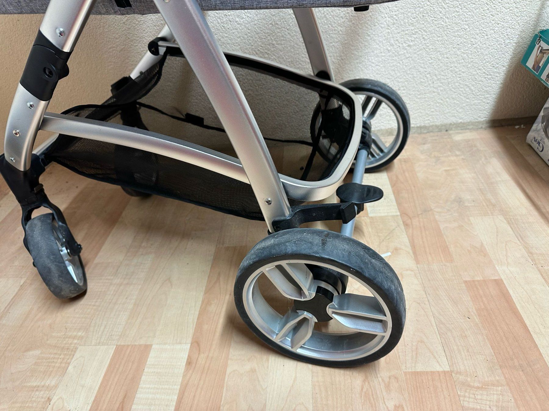 Osann Carrozzine: Osann Kinderwagen – Usato da Hirzel venduto da LisaS06 3