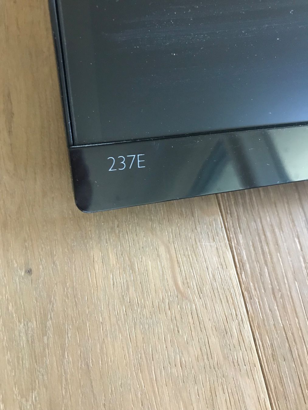 Philips Monitor: Philips Computer Bildschirm 60cm mit dem Stander – Usato da Affoltern am Albis venduto da variablend 5