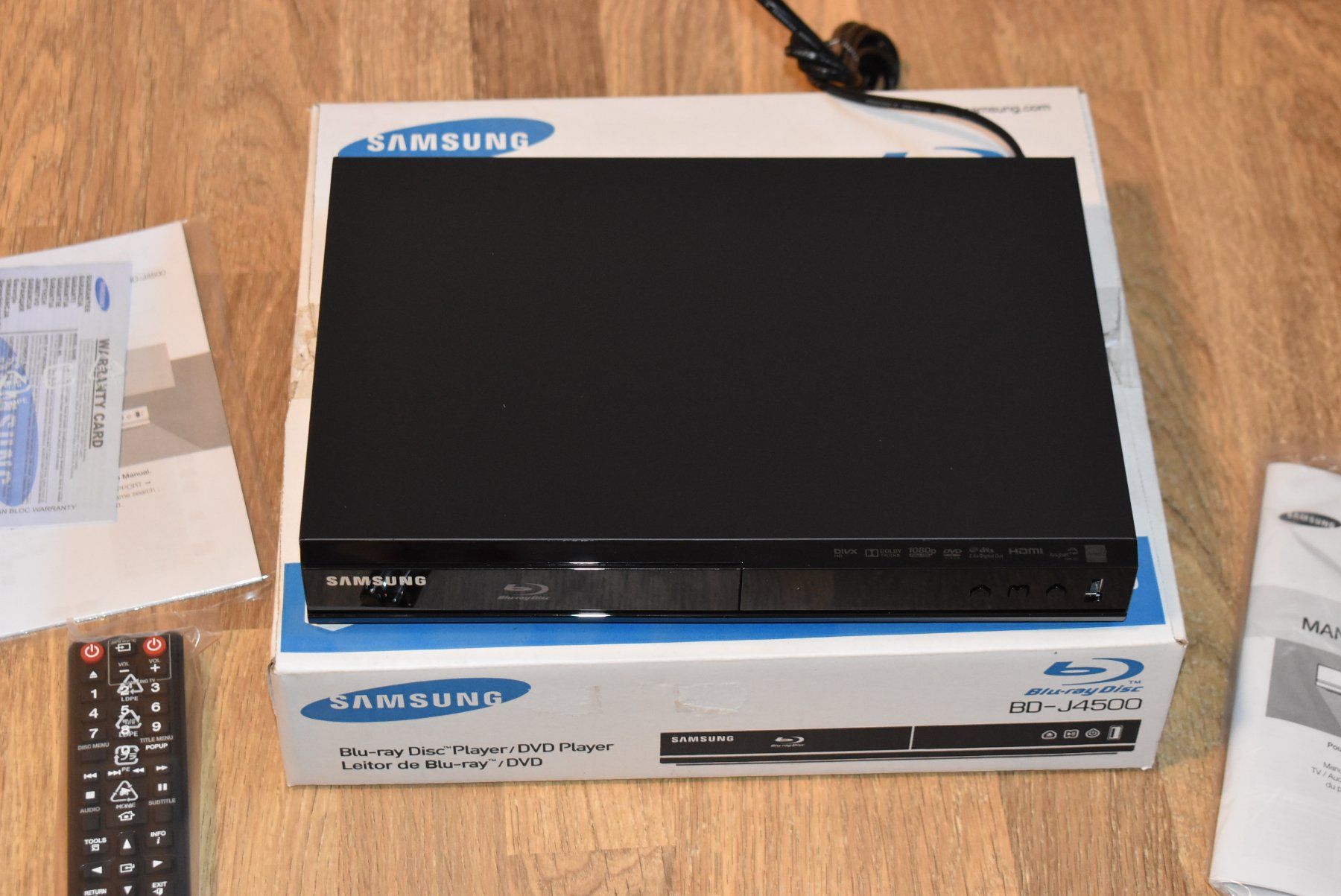 Samsung Audio- & Mediensysteme: Neuer Samsung BD-J4500 Blu-Ray Player – Neu (gemäss Beschreibung) aus Schönenberg TG von Scania10 1