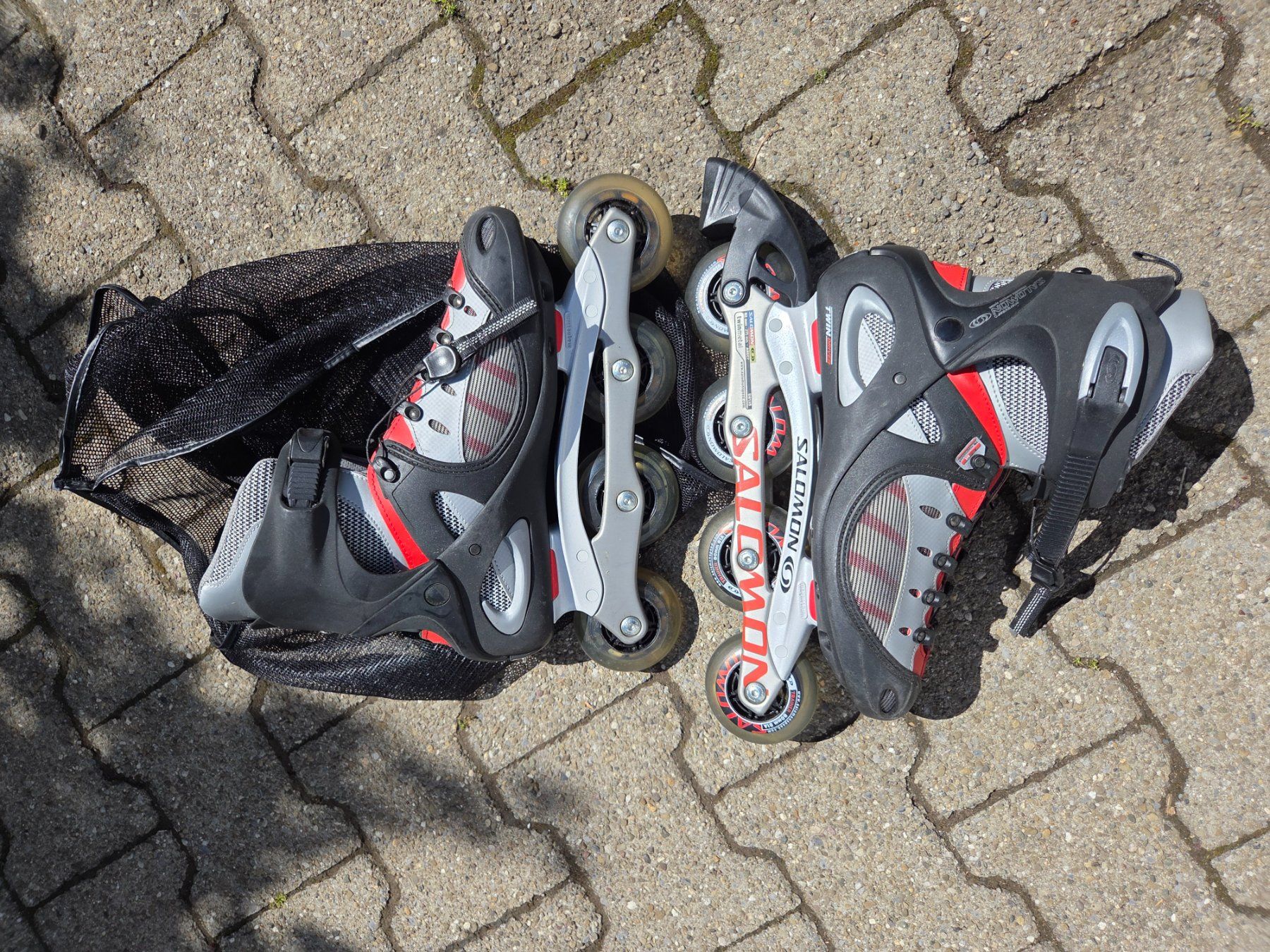 Salomon Pattini in linea & Pattini a rotelle: Salomon Inlineskates Grösse 43 mit Tasche – Usato da Niederlenz venduto da Moki123 2