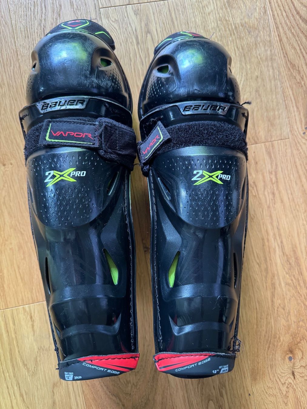 Bauer Protezioni & Imbottiture: Eishockey Knieschoner Bauer 2X Pro – Usato da Zürich venduto da bruno0470