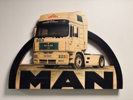 Holzbild LKW MAN Red Bull Sauber Petronas ca. 70x48 cm
