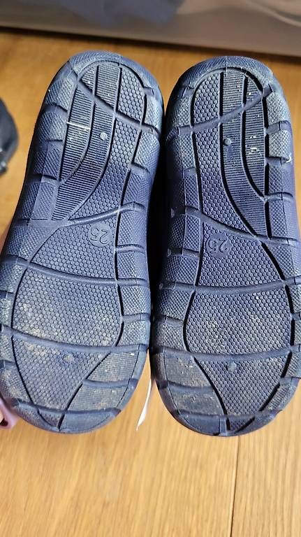 Chaussures garçon: Hausschuhe Paw Patrol  Gr. 25 – D'occasion à Langendorf par RE17 2