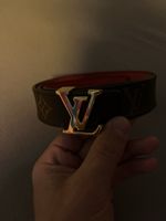 Ceinture Louis Vuitton authentique, en bonne état