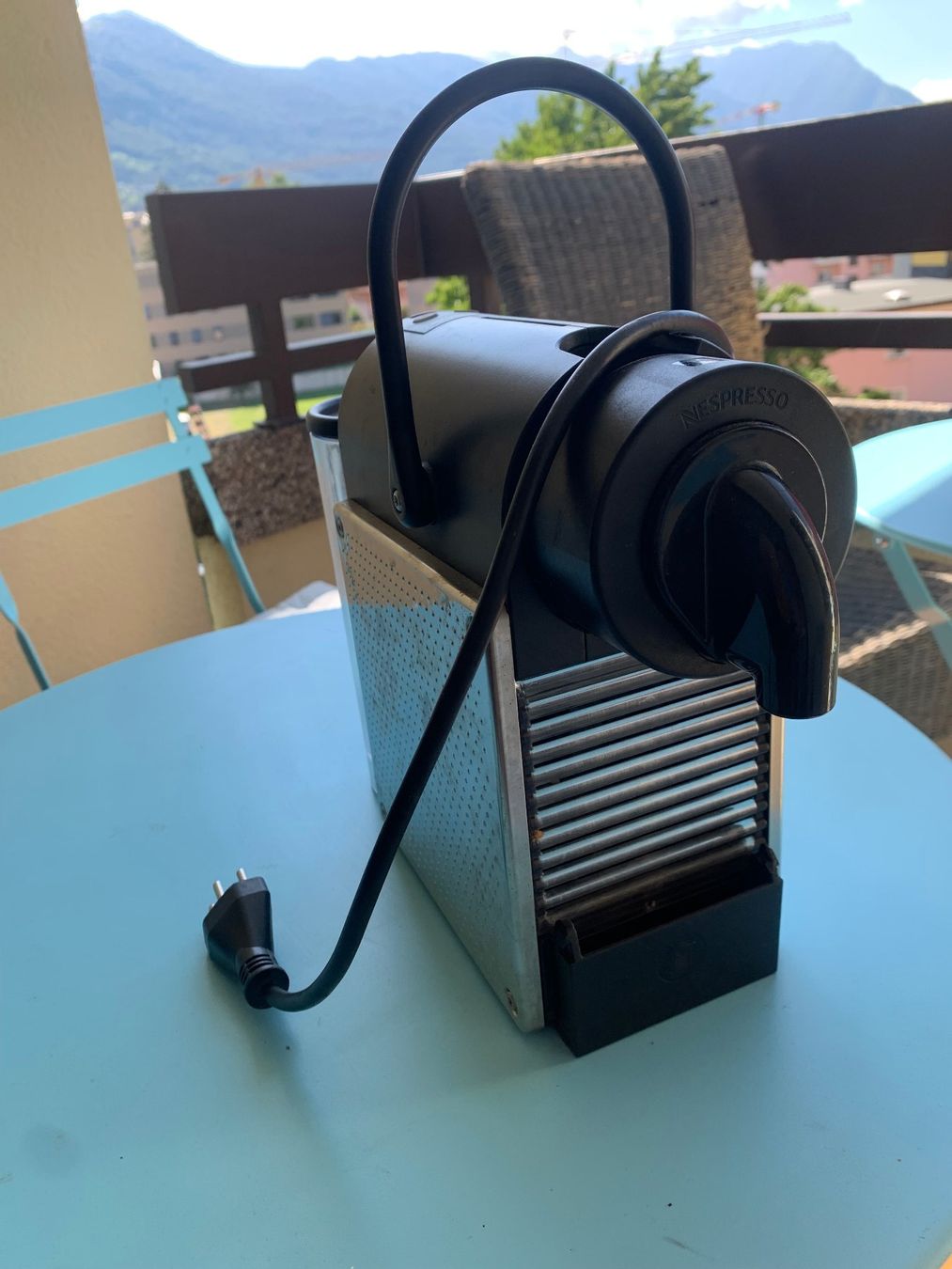 König Machines à café & Machines à expresso: Nespresso Koenig Pixie Electric – D'occasion à Ebikon par nic_5htr 2