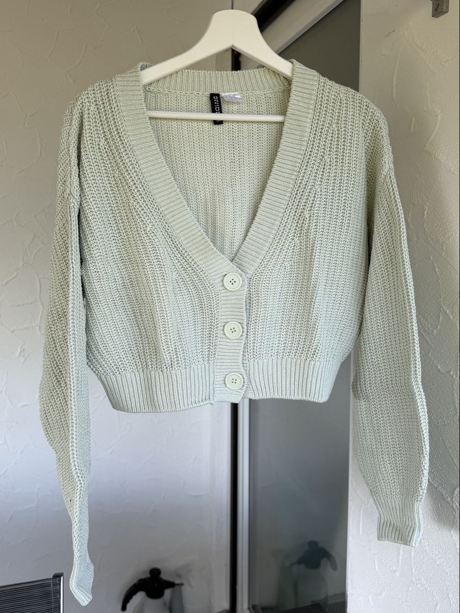 H&M Pulls & Sweat-shirts: Cardigan hellgrün – Neuf (Voir description) à Frümsen par laura002