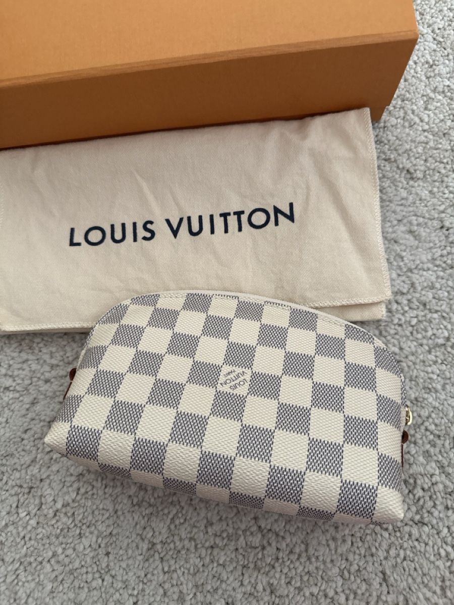 Louis Vuitton Custodie per cosmetici: Louis Vuitton Cosmetic Pouch – Nuovo e nell'imballaggio originale da Zürich venduto da ken_n7dn 5