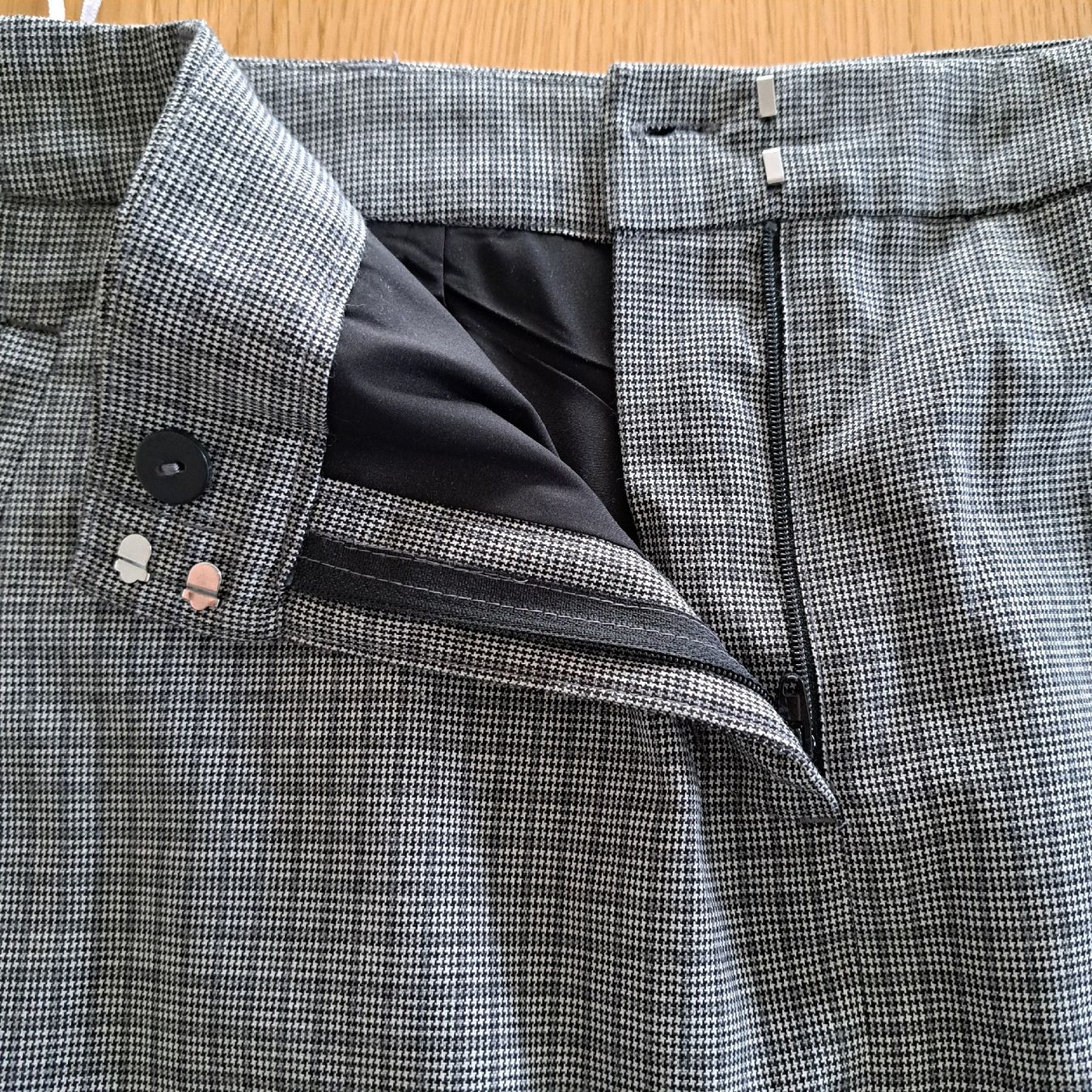 Gonne: Eleganter Jupe Gr.40 – Nuovo (secondo la descrizione) da Steinen venduto da kelli13 2