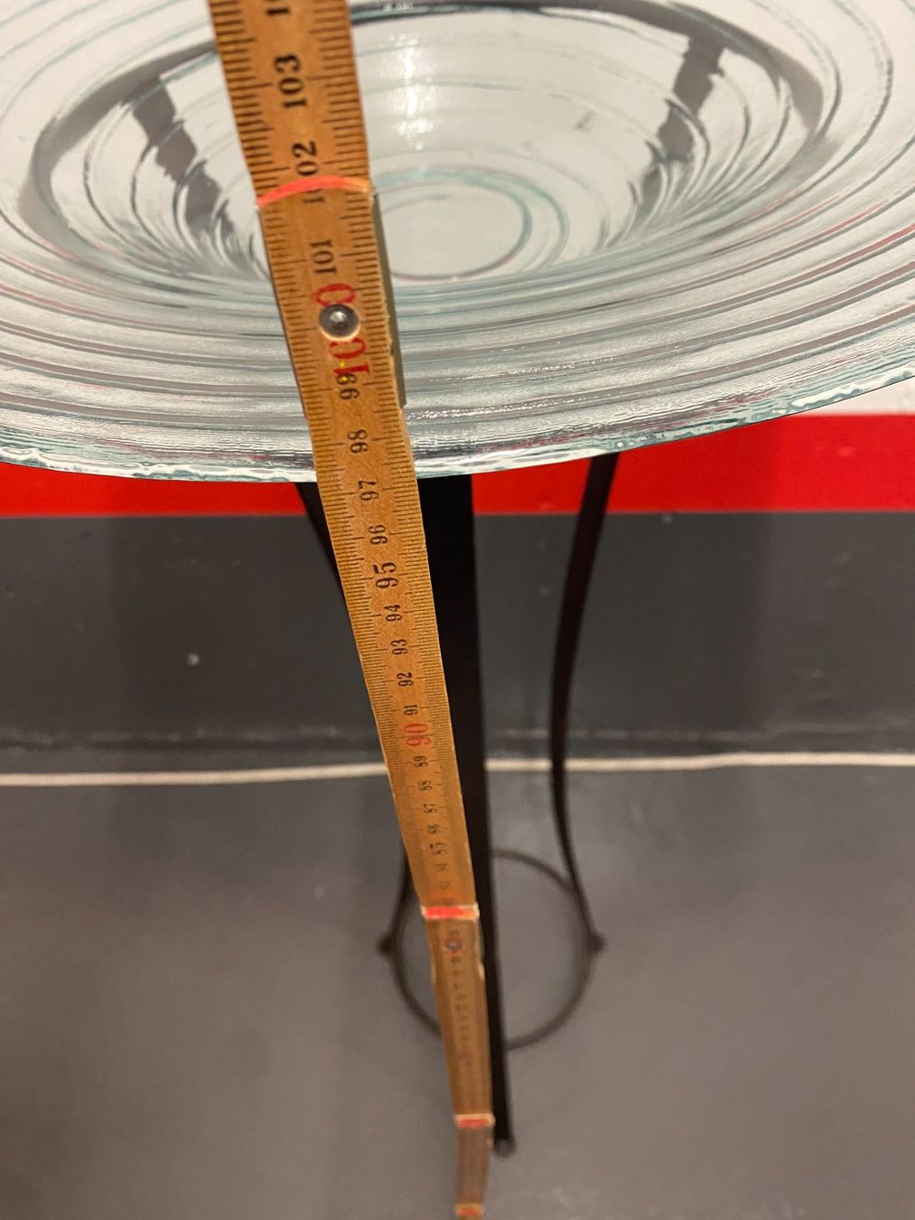 Autres décorations & accessoires: Dekoständer mit separater, robuster Glasschale – D'occasion à Unterterzen par bac_287t 4