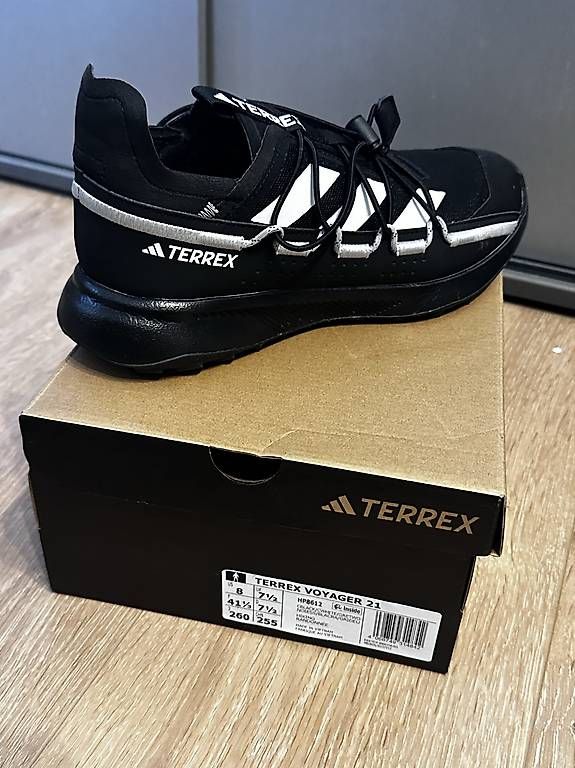 Herrenschuhe: Adidas Schuhe – Gebraucht aus Rain von SaBe73