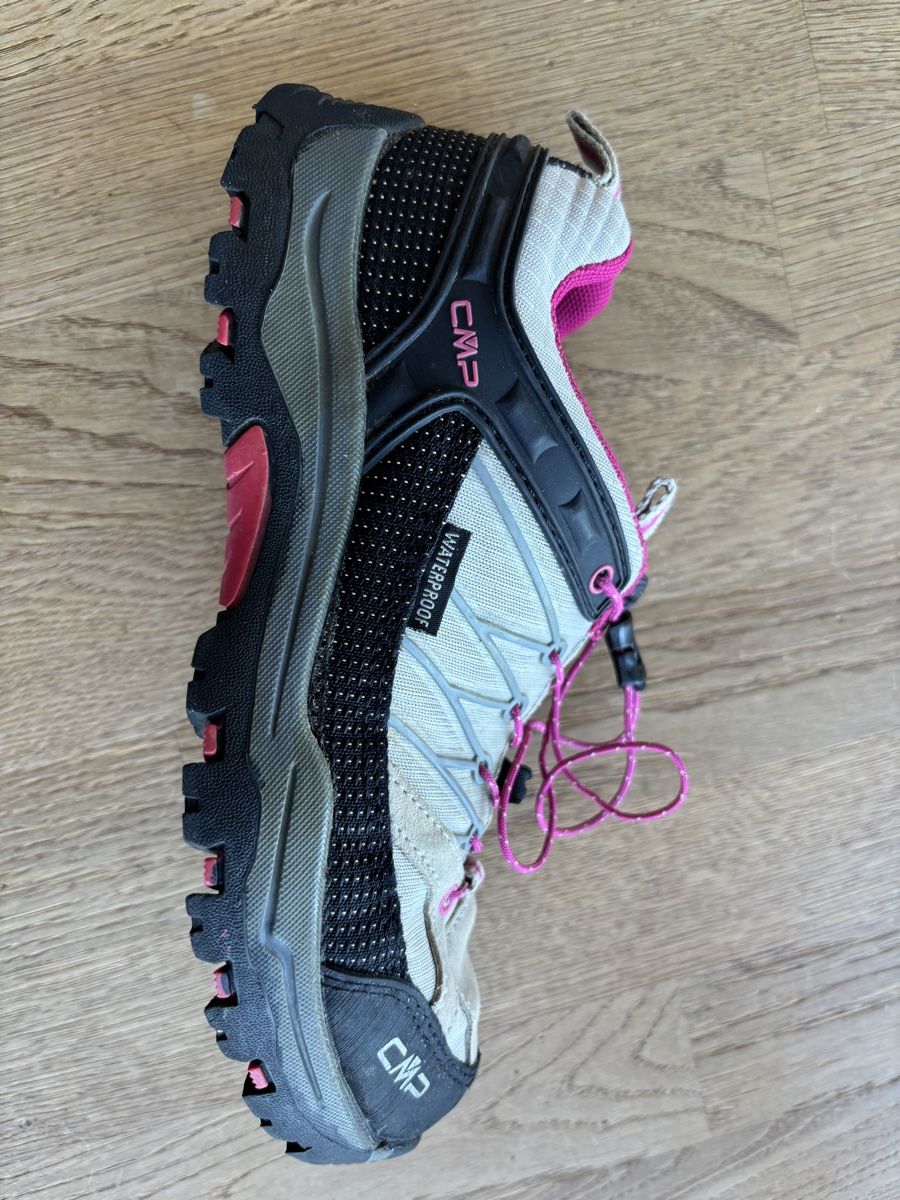 CMP Scarpe per ragazze: Trekkingschuh Gr.36 – Usato da Schüpfen venduto da norge84 1