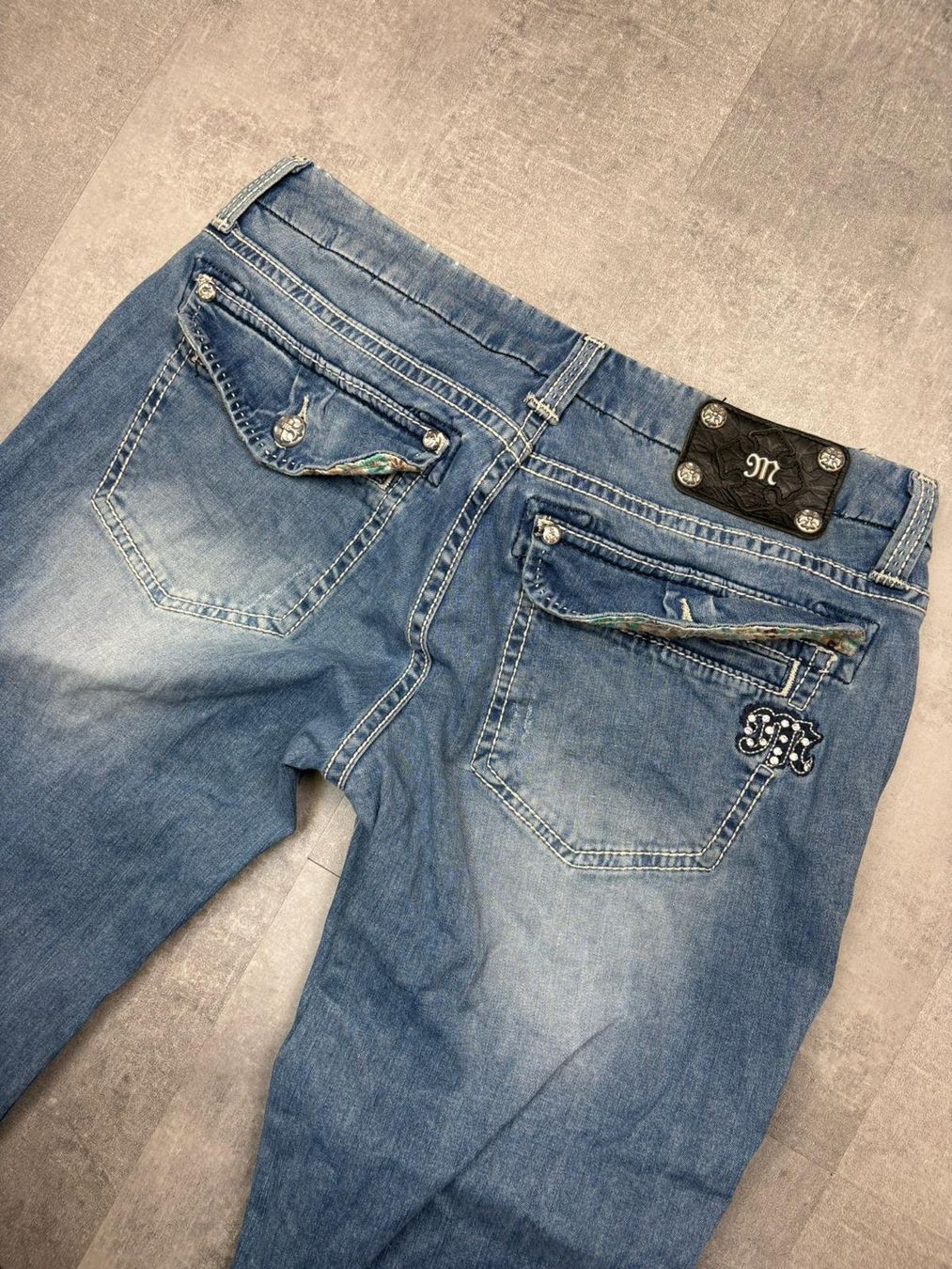 True Religion Jeans: True Religion Bootcut Flared Jeans - Grösse L/31 – Usato da Werdenberg venduto da hase.vintage 2
