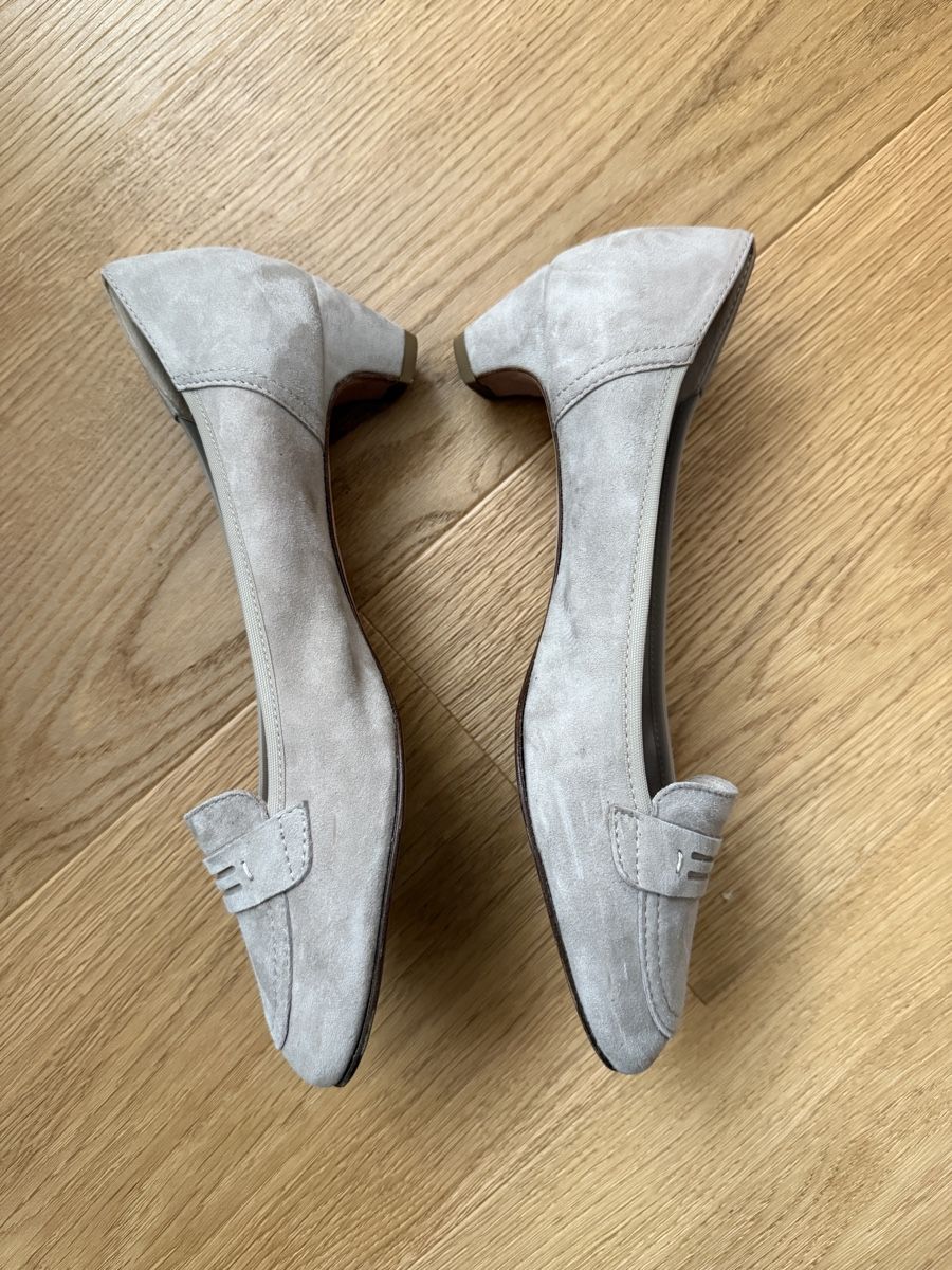 Navyboot Scarpe da donna: Navyboot Pumps Gr.38 kleiner Absatz Wildleder – Usato da Steg VS venduto da Billakruuu 2
