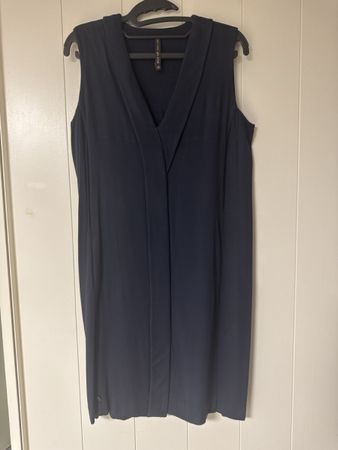 Manila Grace Kleid ärmellos dunkelblau