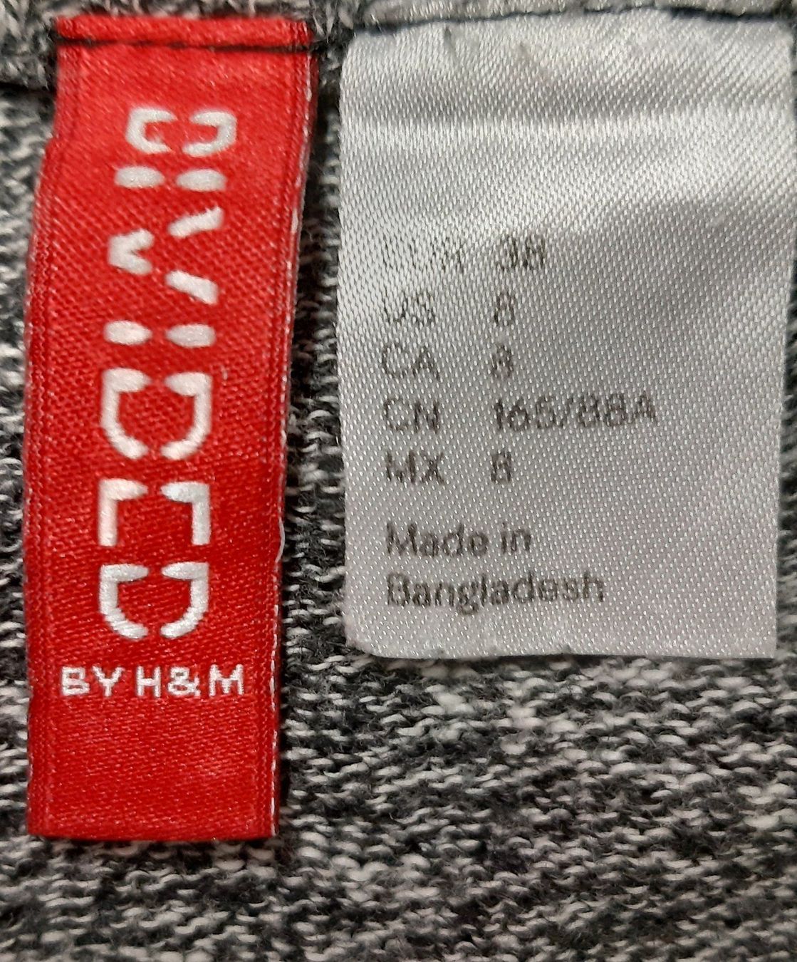 H&M Top: H&M V-Ausschnitt Strickjacke Grau Gr.38 – Nuovo (secondo la descrizione) da Seuzach venduto da VT-Collections2 7