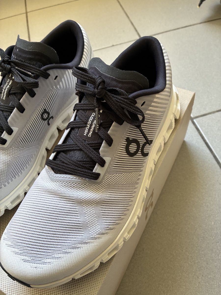 On Scarpe da donna: ON Schuhe Cloud 6 Push – Nuovo (secondo la descrizione) da Zürich venduto da zob_ 1