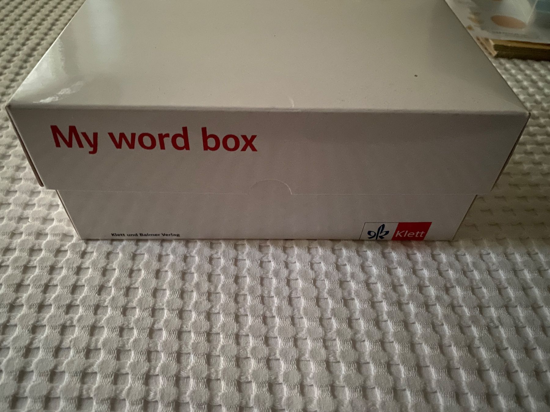Libri: Englisch Young World 3Klasse Primar My World Box Lernkarten – Usato da Dübendorf venduto da Flecky76 2