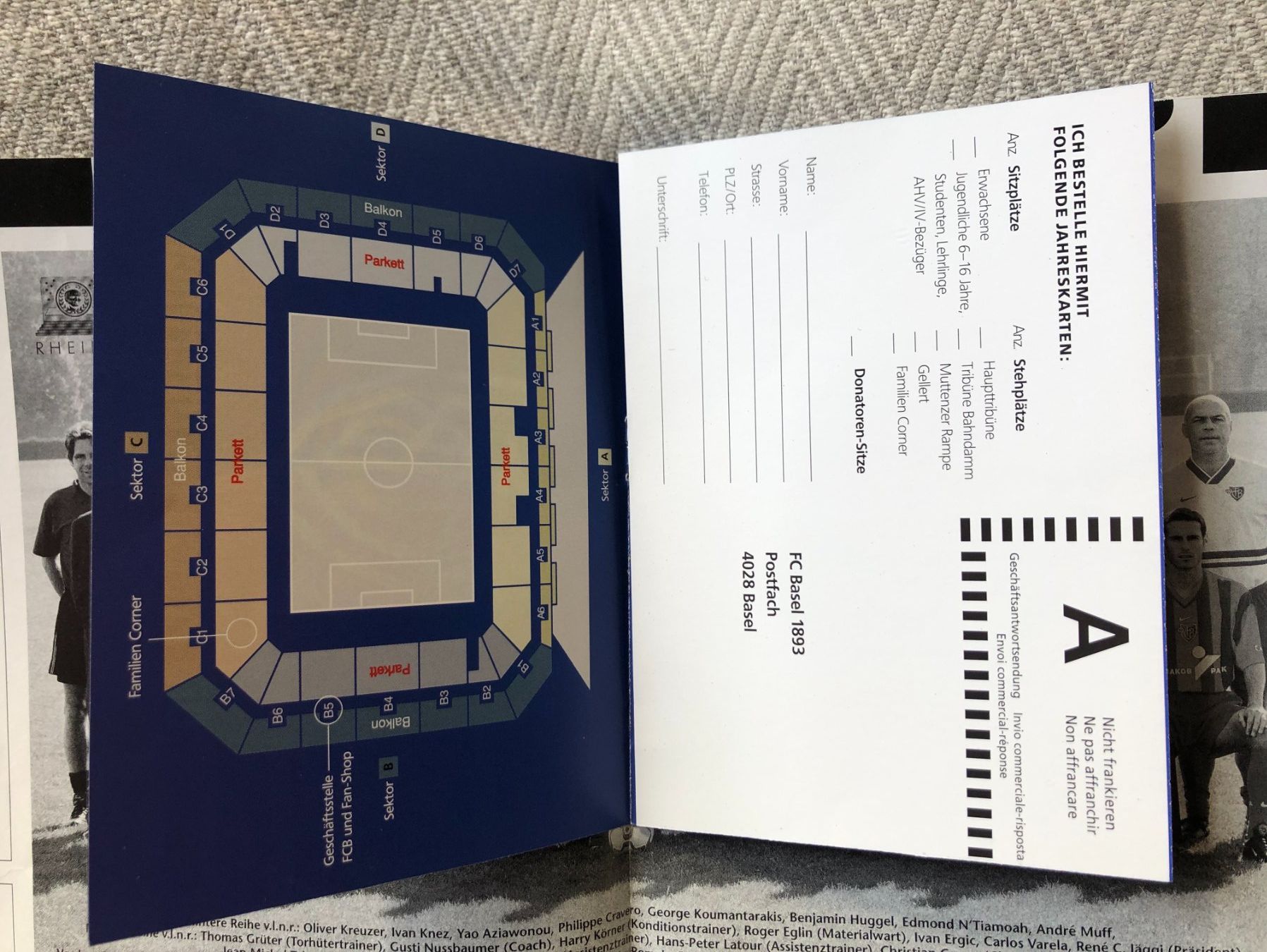 FC Basel Documenti: 25 Jahre Joggeli FC Basel – Usato da Aarberg venduto da umearocks 2
