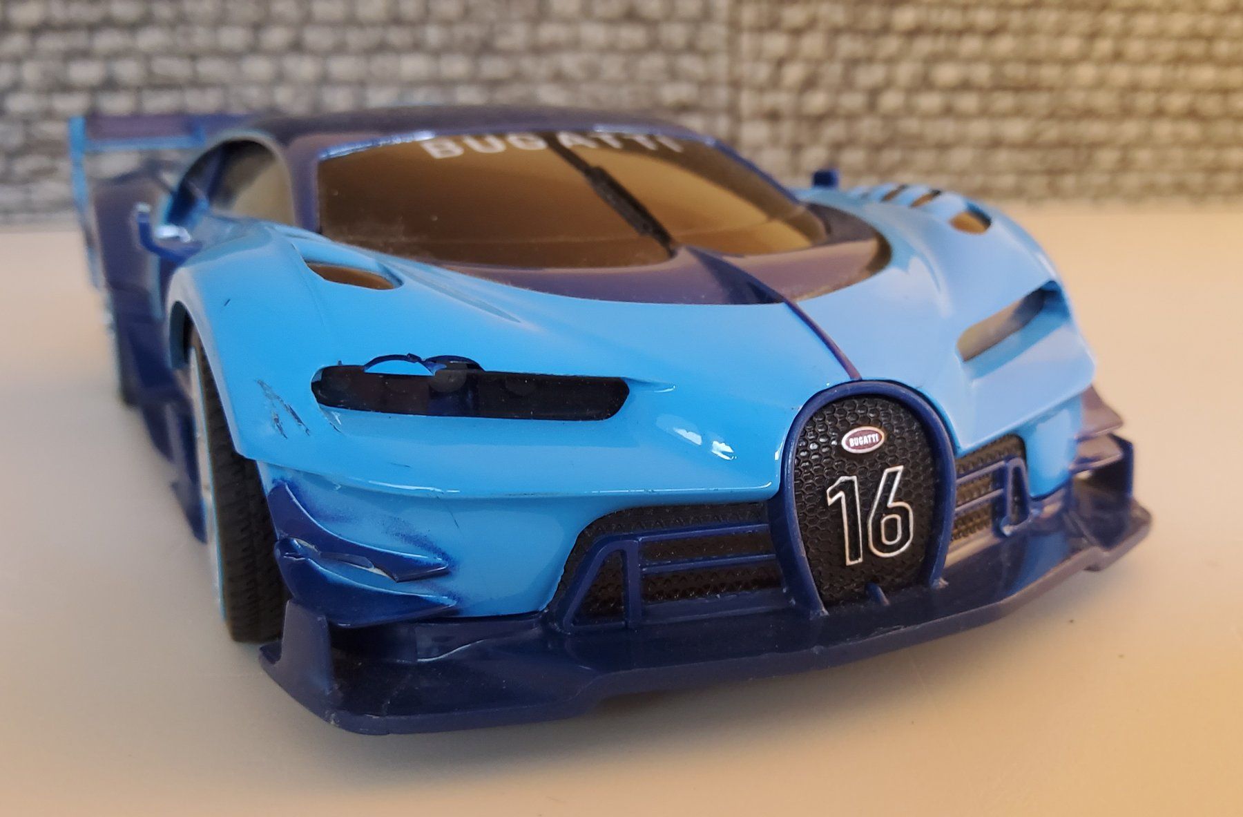 Bugatti Modellini d'auto: Modellauto BUGATTI – Difettoso da Grüningen venduto da VENOM59 2