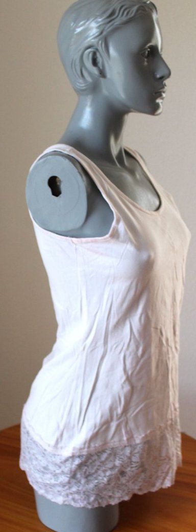 T-shirt: Kaum getragenes Shirt, Gr. M – Usato da Locarno venduto da madame-tus-sauds 1