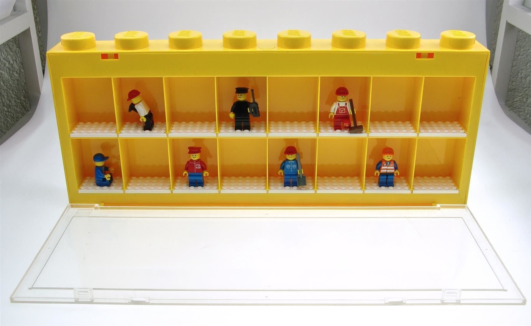 Lego Giocattoli: Lego Ausstellbox mit 7 Figuren – Usato da Langenthal venduto da TolleGeschenke2026