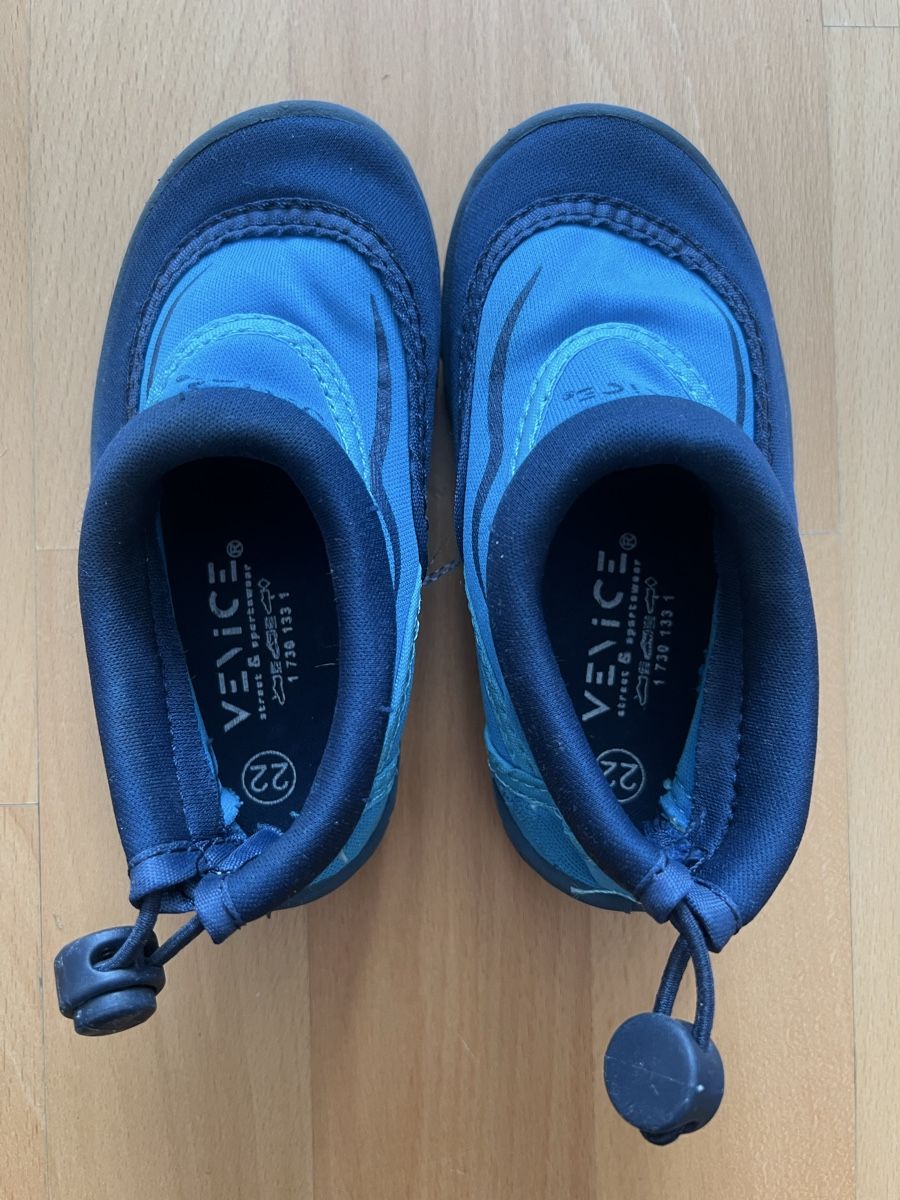 Scarpe per ragazzi: Badeschuhe Venice Grösse 22 – Nuovo (secondo la descrizione) da Ebikon venduto da KarinM02 1