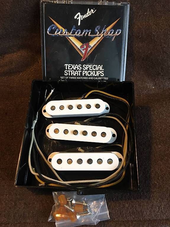 Strumenti musicali: Custom Shop Texas Special – Usato da Biel/Bienne venduto da Todt01