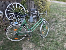Damenvelo Puch Elegance grün mit Unterlagen gut erhalten