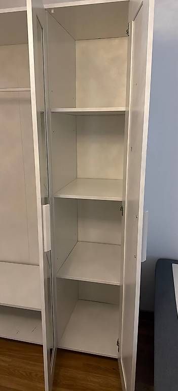 Armoires: Kleiderschrank  – D'occasion à Wil SG par mar_w7v7 1