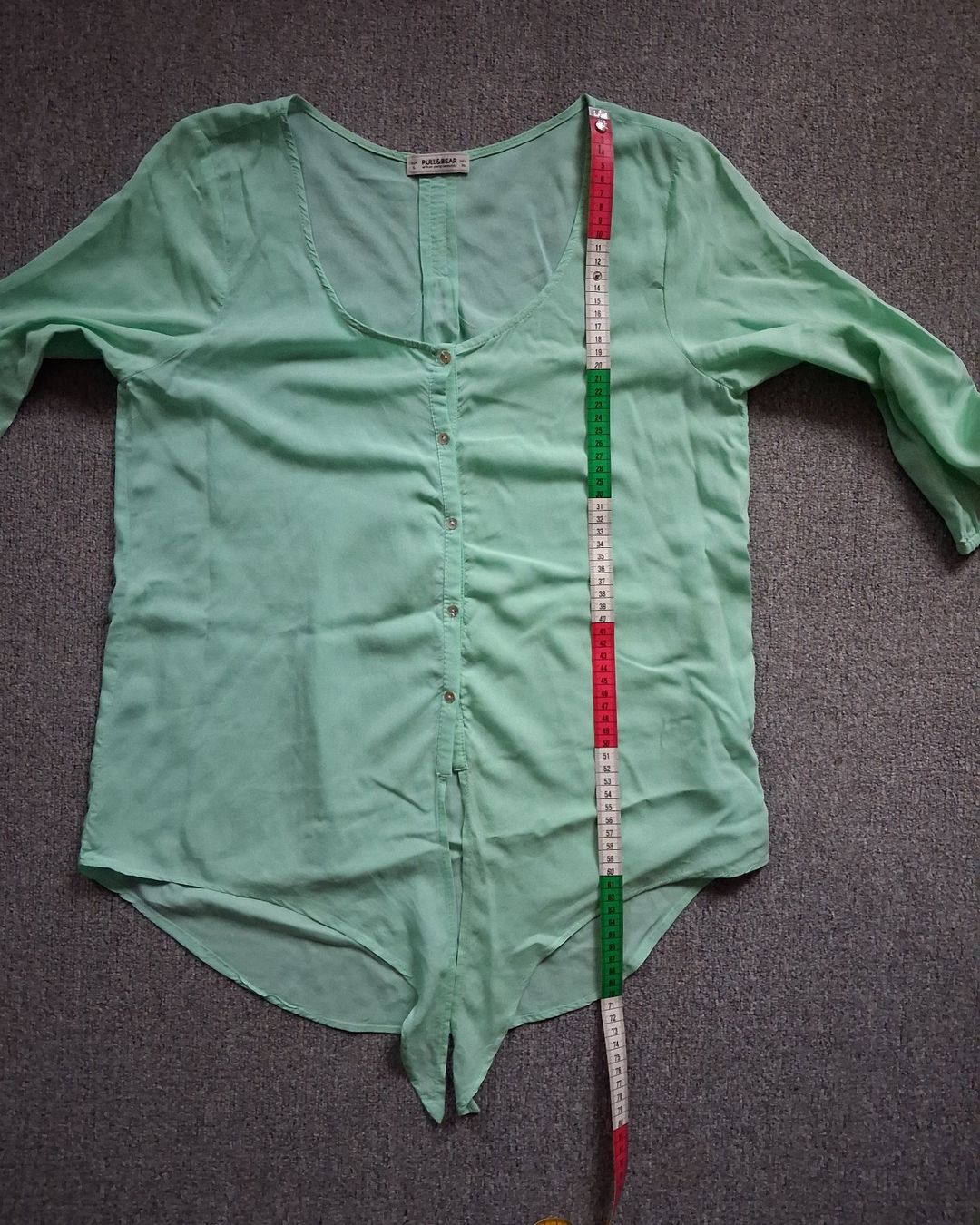 Pull&Bear Camicette: Pull&Bear Bluse mintgrün Grösse L, neuwertig – Nuovo (secondo la descrizione) da Wald ZH venduto da e8e 7