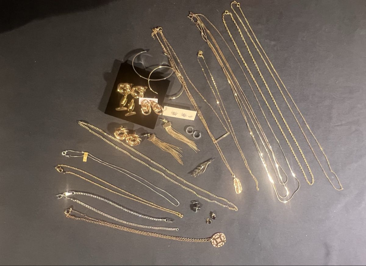 Sonstiger Schmuck: Lot de bijoux – Gebraucht aus St-Pierre-Clages von ste_xk6p