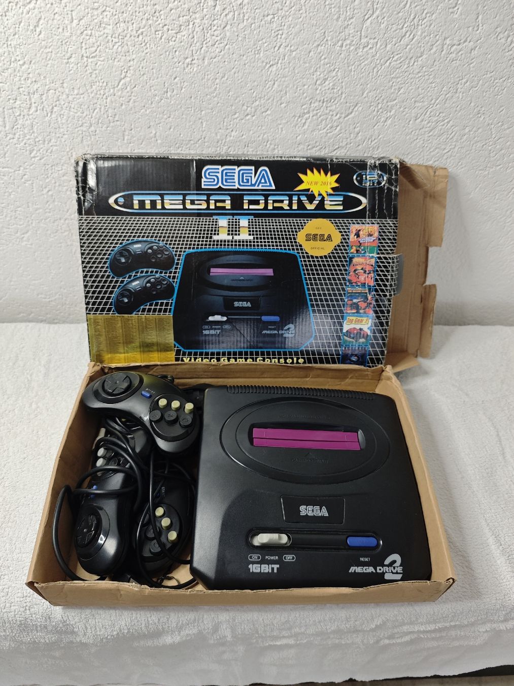 Konsolen: SEGA MEGA DRIVE II (CLONE) – Defekt aus Ehrendingen von Xagahf