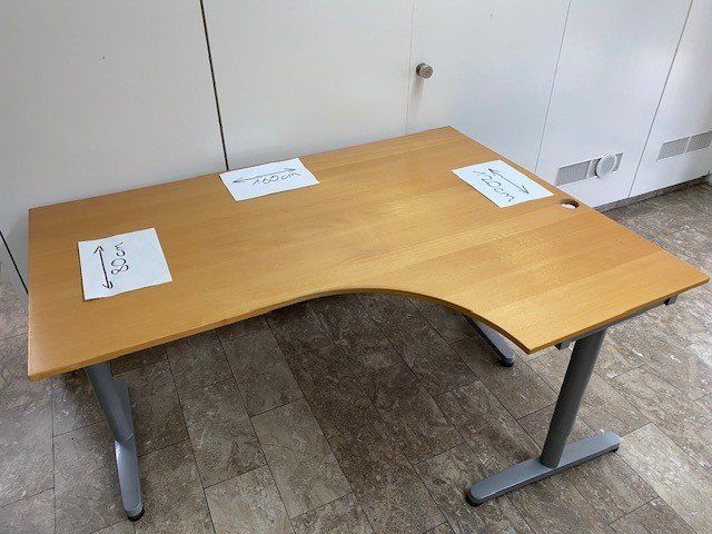 Bureaux: Bürotisch / Schreibtisch – D'occasion à Dällikon par GSDaeRi