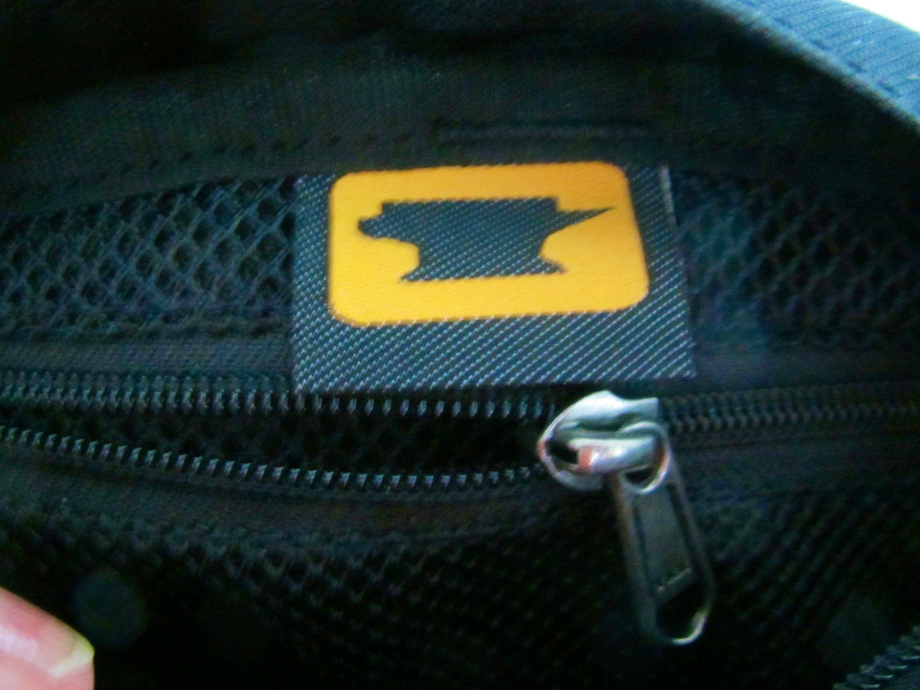Borse: SAC BANANE MOUNTAINS MITH – Nuovo (secondo la descrizione) da Murten venduto da Selliot 5