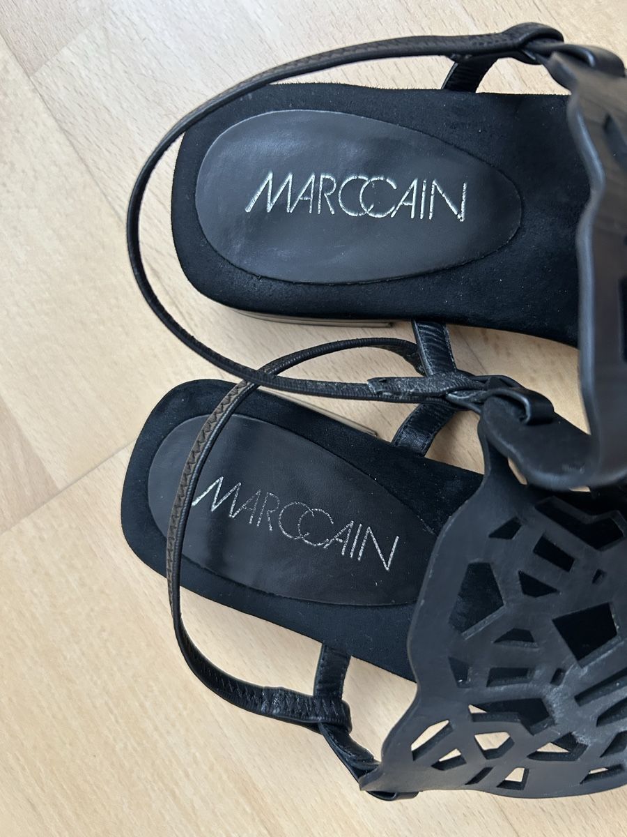 Marc Cain Scarpe da donna: Sandale Flip-Flop schwarz Marc Cain Gr. 39 – Usato da Reinach BL venduto da meinstil 2